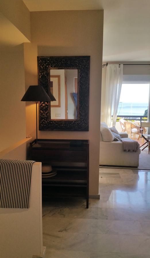 Lovely House With Views In Marina Del